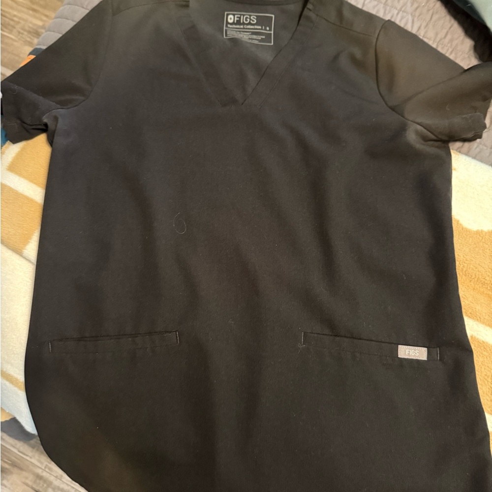 Figs Black Catarine 3 pocket Scrub Top